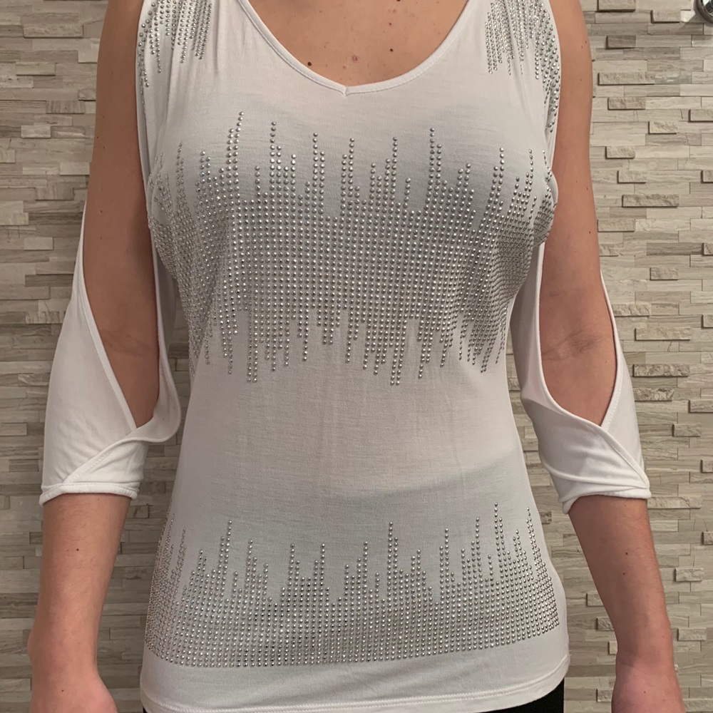 Party top!Stretchy Flatback rhinestone embellished